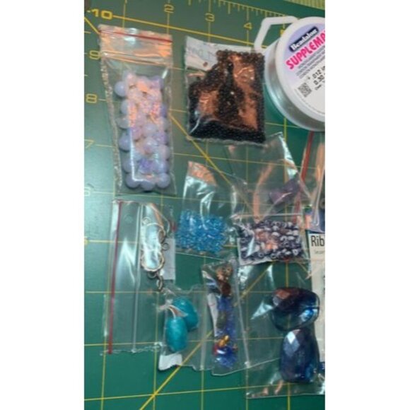 Assorted Jewelry-Making Beads Supplies Set - Mixed Colors & Sizes - Picture 2 of 8